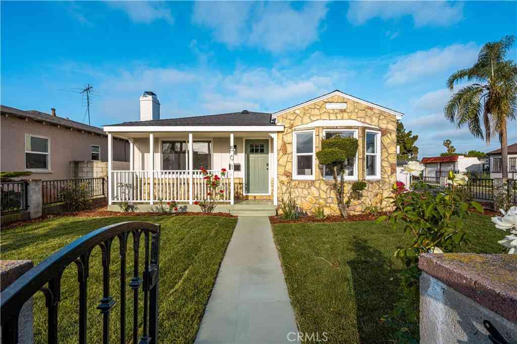Homes For Sale - 501 S Pearl<br/> Compton, CA 90221