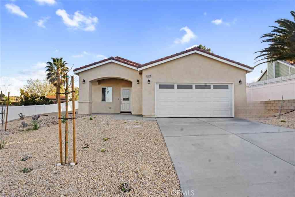 Homes For Sale - 16277 Puesta Del Sol<br/> Victorville, CA 92394