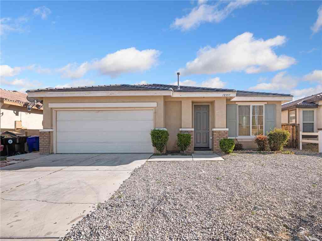 Homes For Sale - 12357 Luna<br/> Victorville, CA 92392