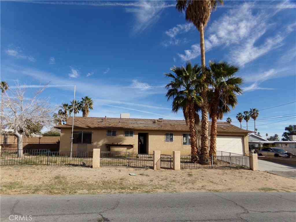 Homes For Sale - 71762 El Paseo<br/> 29 Palms, CA 92277
