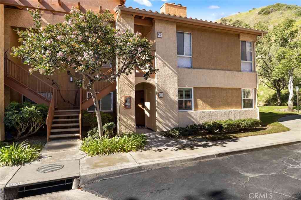 Condo For Rent - 5065 Twilight Canyon<br/> Yorba Linda, CA 92887