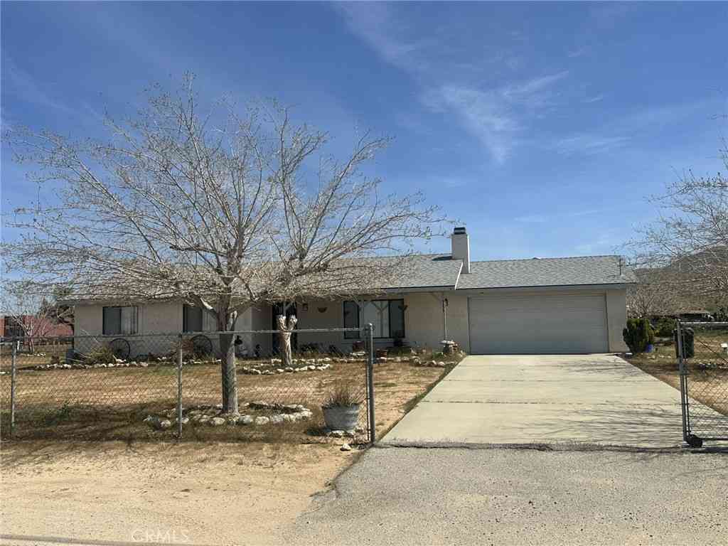 Homes For Sale - 9239 Joshua<br/> Apple Valley, CA 92308