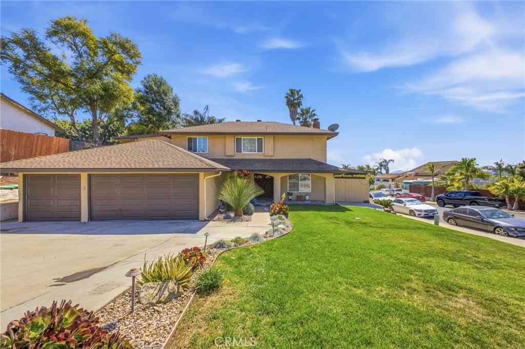 Homes For Sale - 815 Sheridan<br/> Escondido, CA 92026