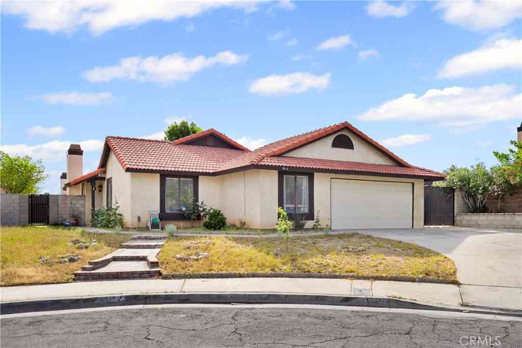 Homes For Sale - 37112 Calle Amigo<br/> Palmdale, CA 93550