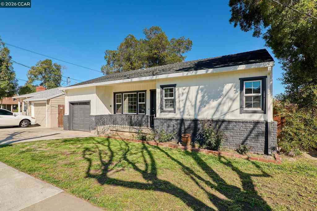 Homes For Sale - 90 Manville Ave<br/> Pittsburg, CA 94565
