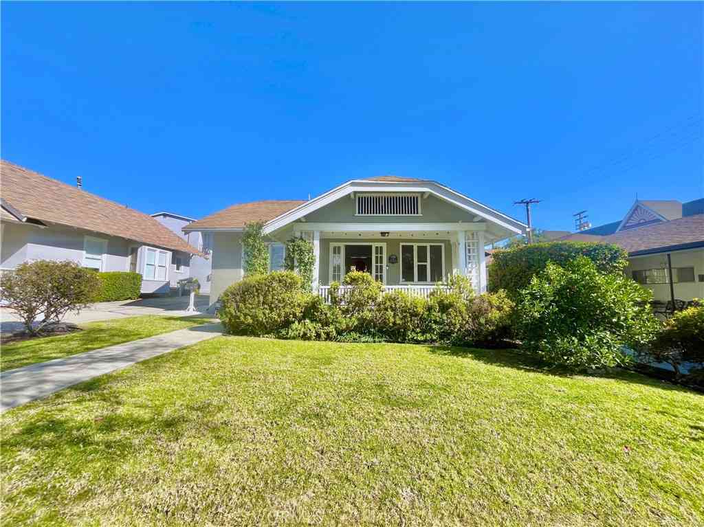 Homes For Rent - 128 N Ivy<br/> Monrovia, CA 91016