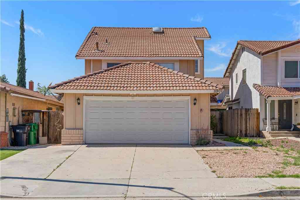 Homes For Sale - 11907 Aslan Court<br/> Moreno Valley, CA 92557