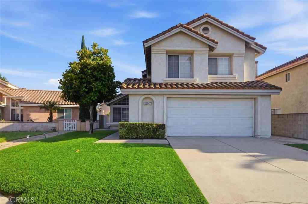 Homes For Sale - 13747 Cabrillo Court<br/> Fontana, CA 92336