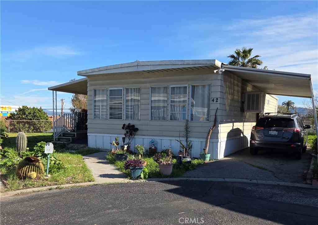 Mobile Home For Sale - 1177 Congress Street W #42<br/> San Bernardino, CA 92410
