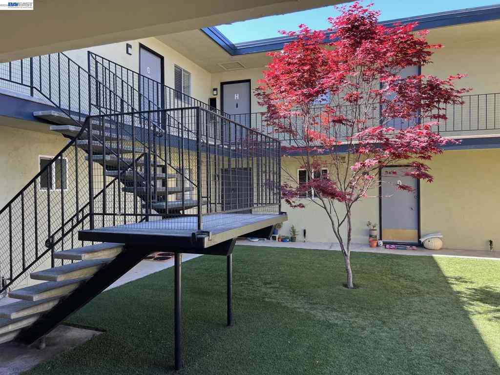 Homes For Rent - 36976 Mulberry St<br/> Newark, CA 94560