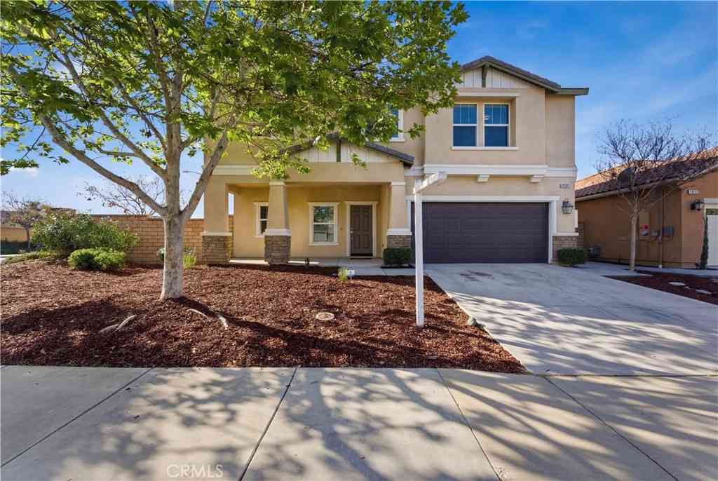 Homes For Sale - 25347 Hitch Rail<br/> Menifee, CA 92584
