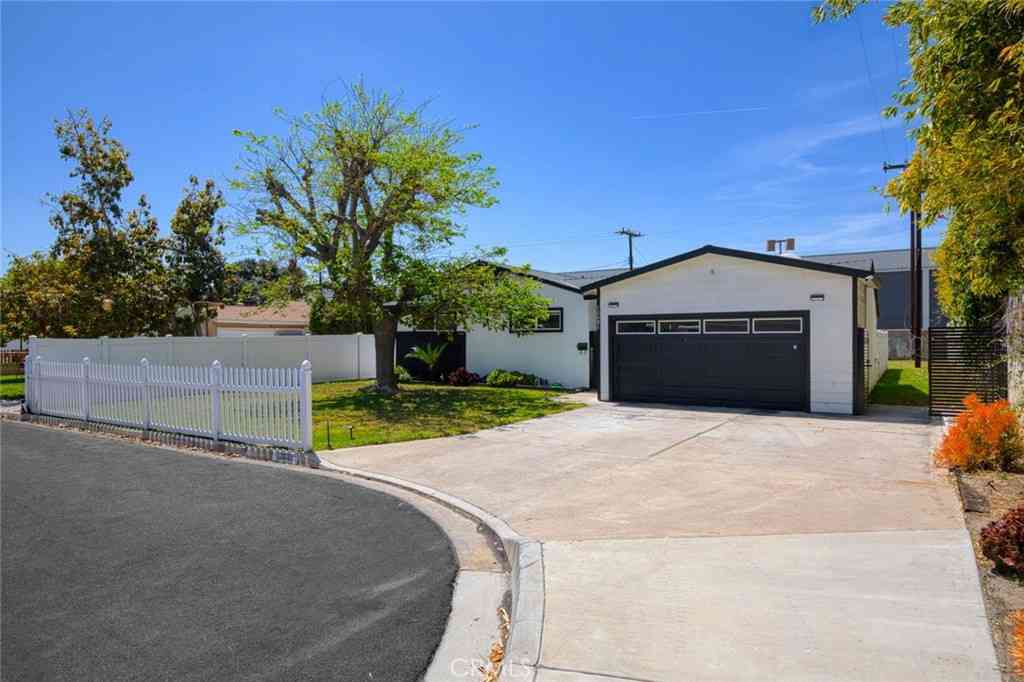 Homes For Sale - 12081 Bangor Street<br/> Garden Grove, CA 92840
