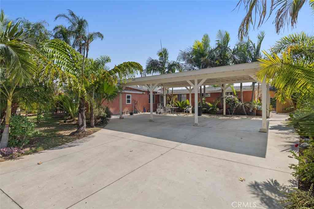 Multifamily For Sale - 16138 Blackwood St<br/> La Puente, CA 91744