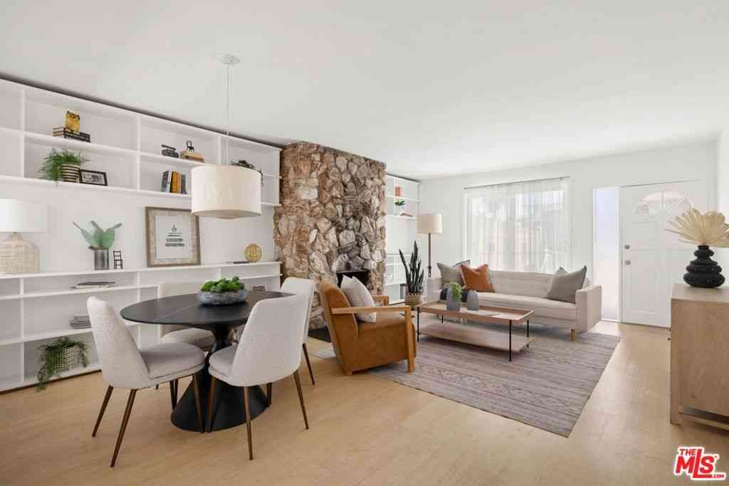Condo For Sale - 2641 4th Street #6<br/> Santa Monica, CA 90405