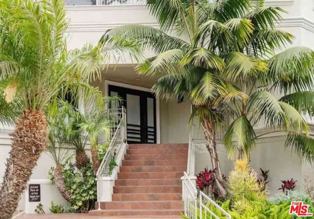 Condo For Rent - 1440 23rd Street #123<br/> Santa Monica, CA 90404