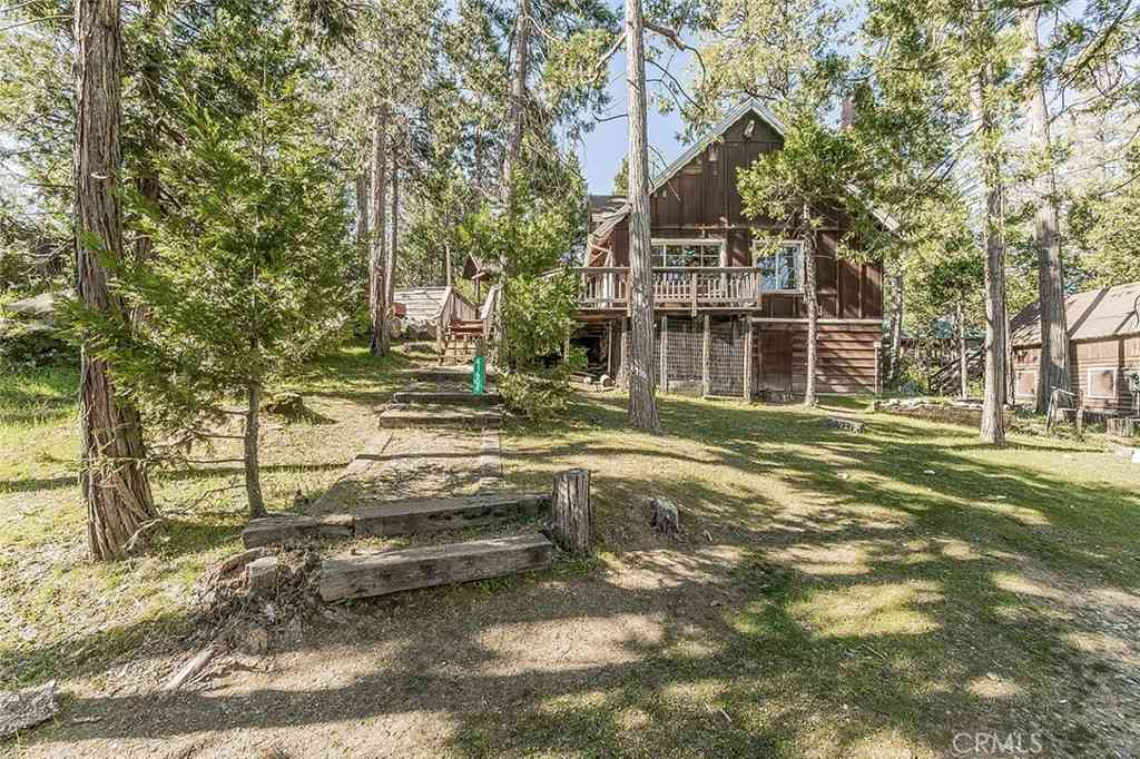 Homes For Sale - 41604 Corlew<br/> Auberry, CA 93602