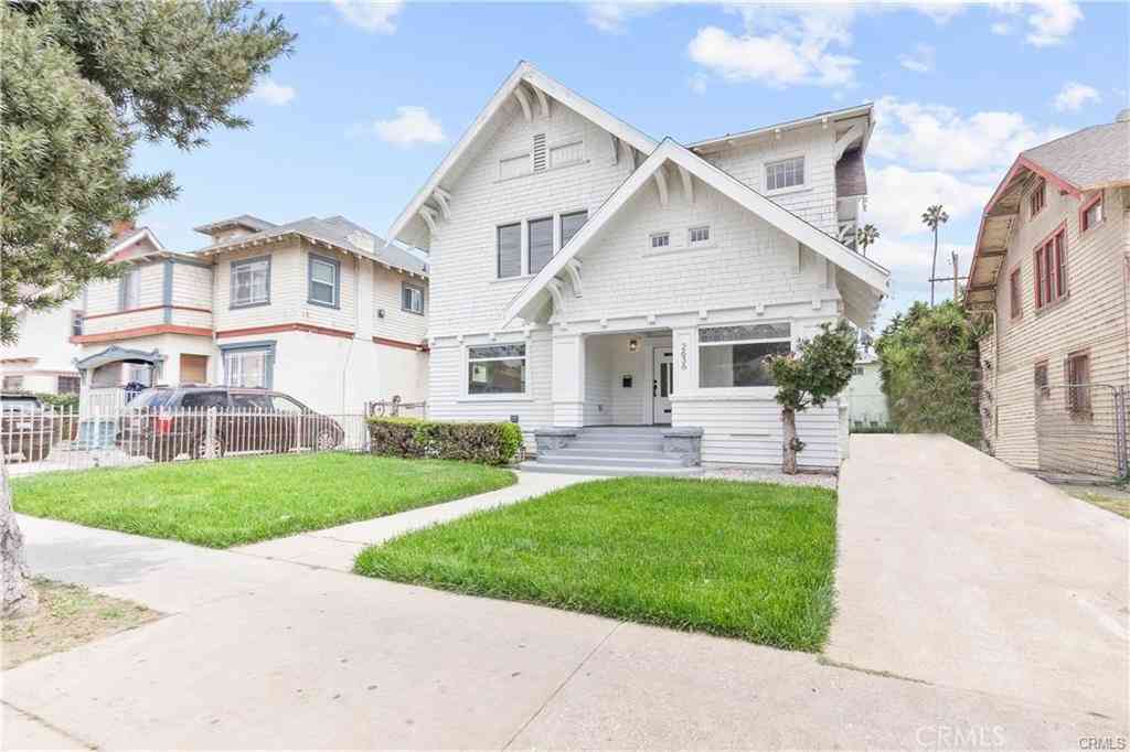 Homes For Sale - 2636 S Normandie<br/> Los Angeles, CA 90007