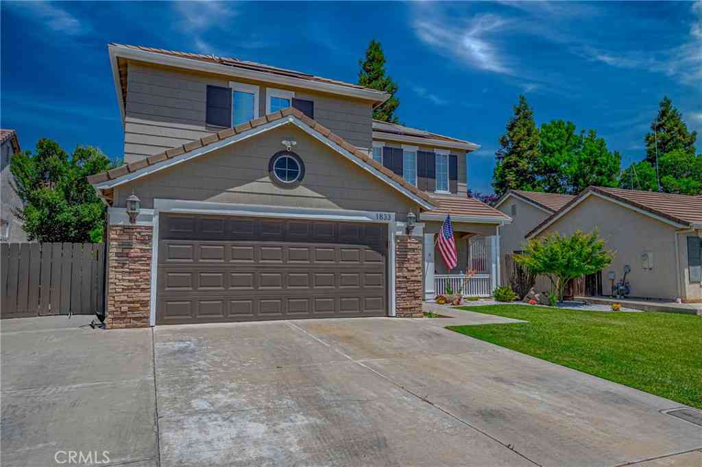 Homes For Sale - 1833 La Quinta Court<br/> Merced, CA 95340