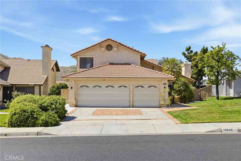 Homes For Sale - 10649 Village Road<br/> Moreno Valley, CA 92557
