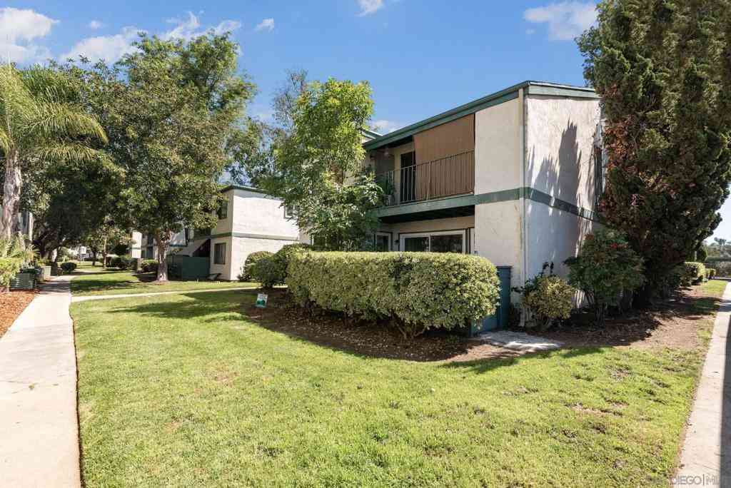 Condo For Sale - 1811 E Grand Ave #105<br/> San Diego, CA 92027