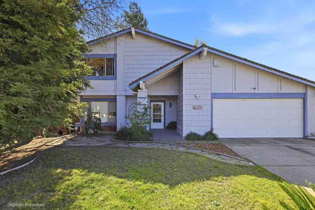 Homes For Sale - 1980 Pebblewood Drive<br/> Sacramento, CA 95833