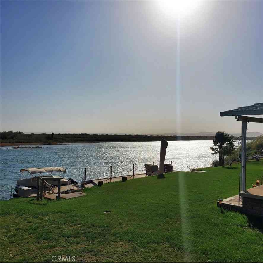 Mobile Home For Sale - 75 Shaggy Tree<br/> Blythe, CA 92225