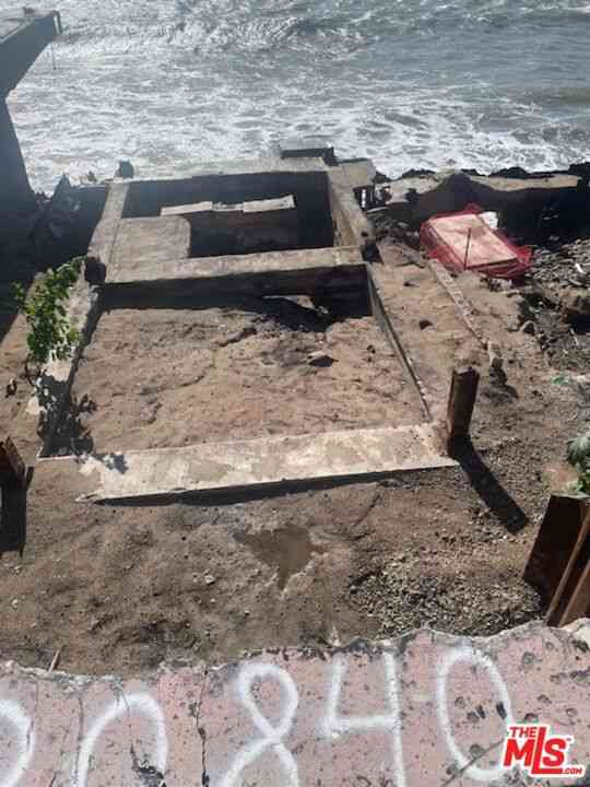 Vacant Land For Sale - 20840 Pacific Coast Highway<br/> Malibu, CA 90265