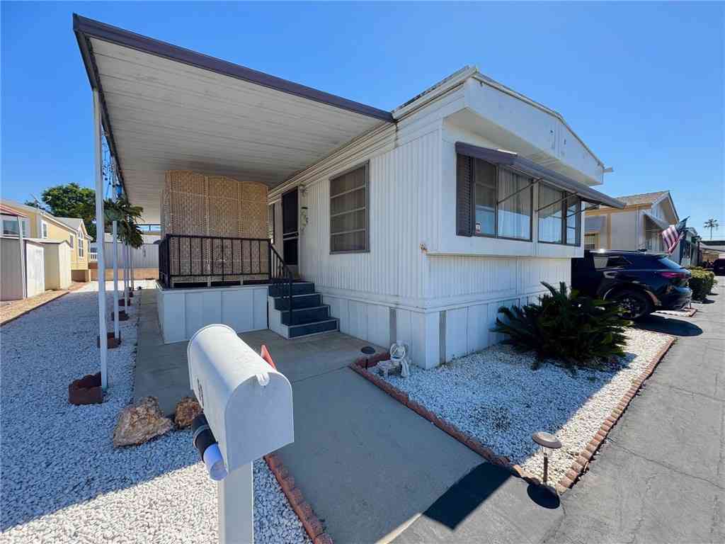 Mobile Home For Sale - 1630 W Covina #99<br/> San Dimas, CA 91773