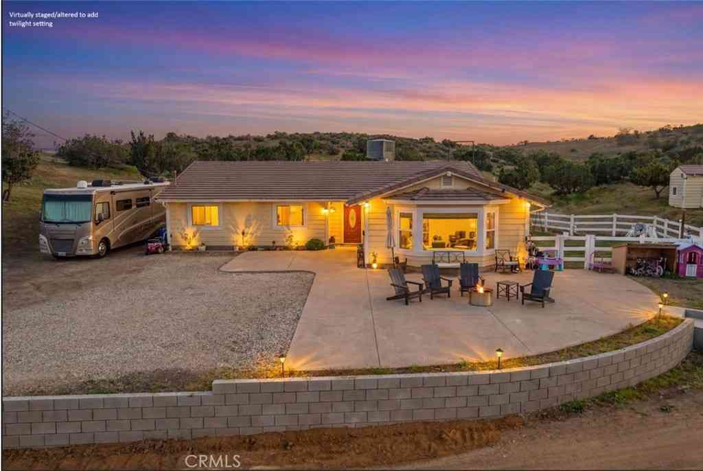 Homes For Sale - 2807 Clanfield<br/> Acton, CA 93510