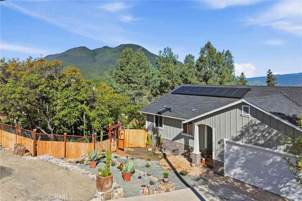 Homes For Sale - 9786 Pinon Way<br/> Kelseyville, CA 95451