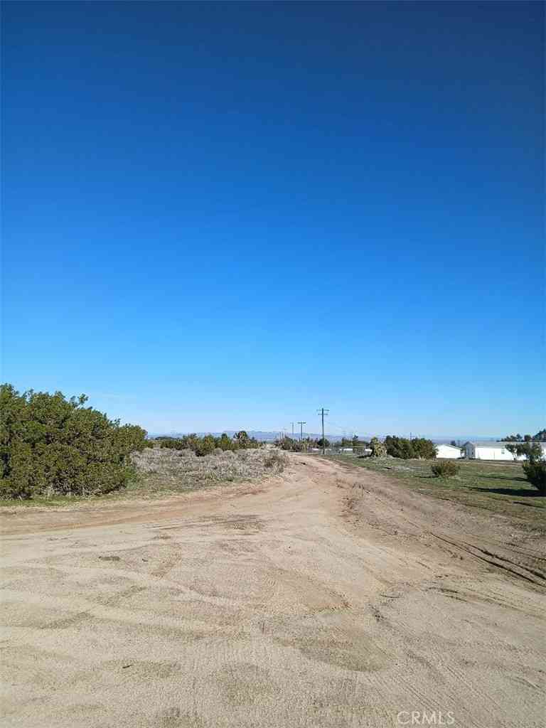 Vacant Land For Sale - Yucca Terrace Road<br/> Phelan, CA 92371