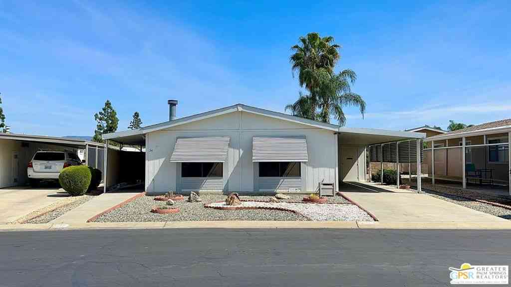 Mobile Home For Sale - 1250 N Kirby Street #34<br/> Hemet, CA 92545