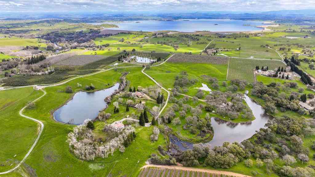 Homes For Sale - 24943 N Mcintire Road<br/> Clements, CA 95227