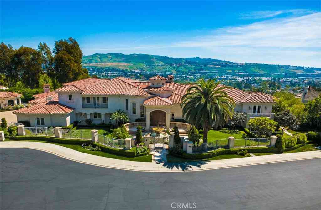 Homes For Sale - 12 Morning Dove<br/> Laguna Niguel, CA 92677