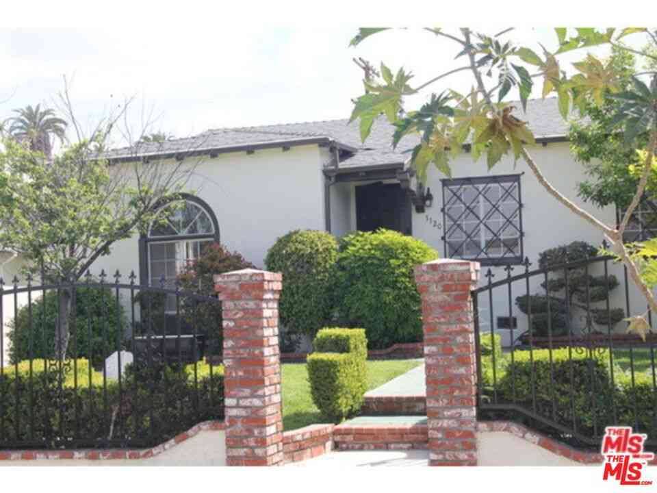 Homes For Rent - 1120 S Plymouth Boulevard<br/> Los Angeles, CA 90019
