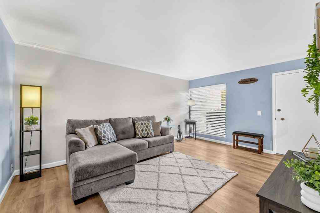 Condo For Sale - 500 Glenwood Circle #313<br/> Monterey, CA 93940