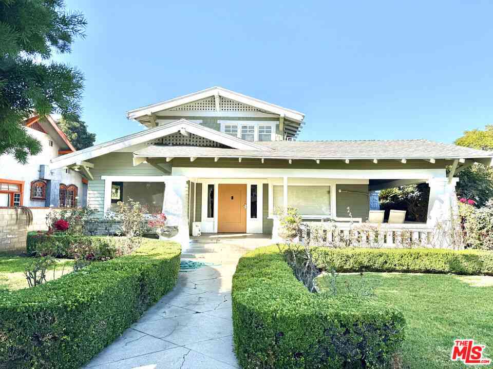 Homes For Rent - 4501 S Budlong Avenue<br/> Los Angeles, CA 90037