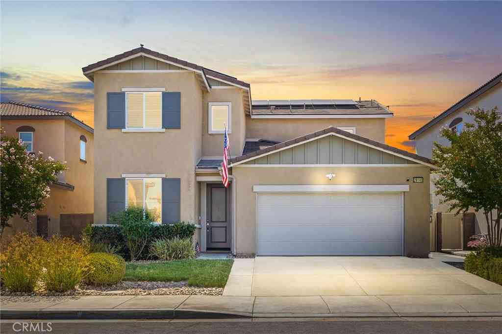 Homes For Sale - 29140 Gardenia<br/> Lake Elsinore, CA 92530