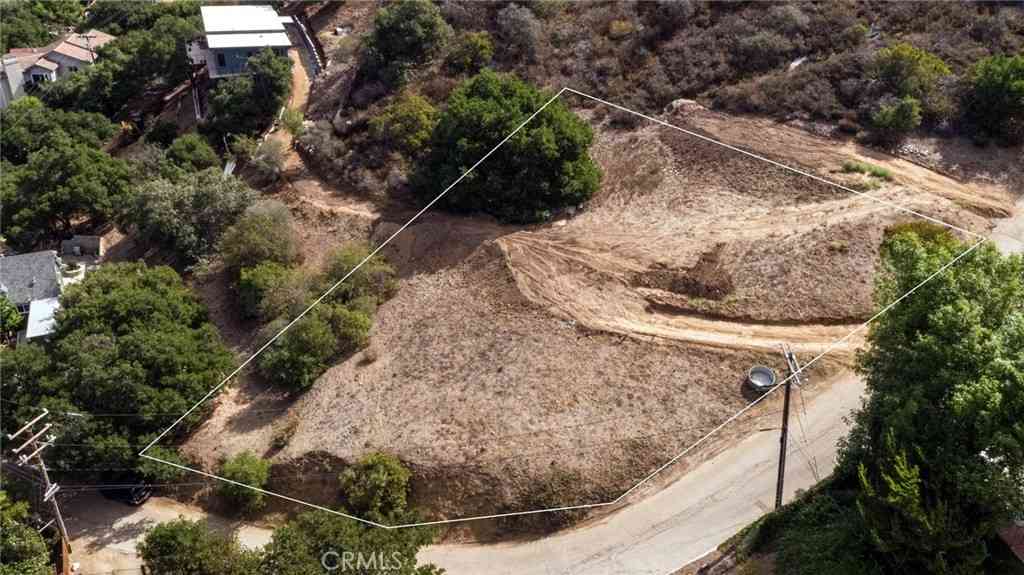 Vacant Land For Sale - 1 Donlin Lane<br/> Newbury Park, CA 91320