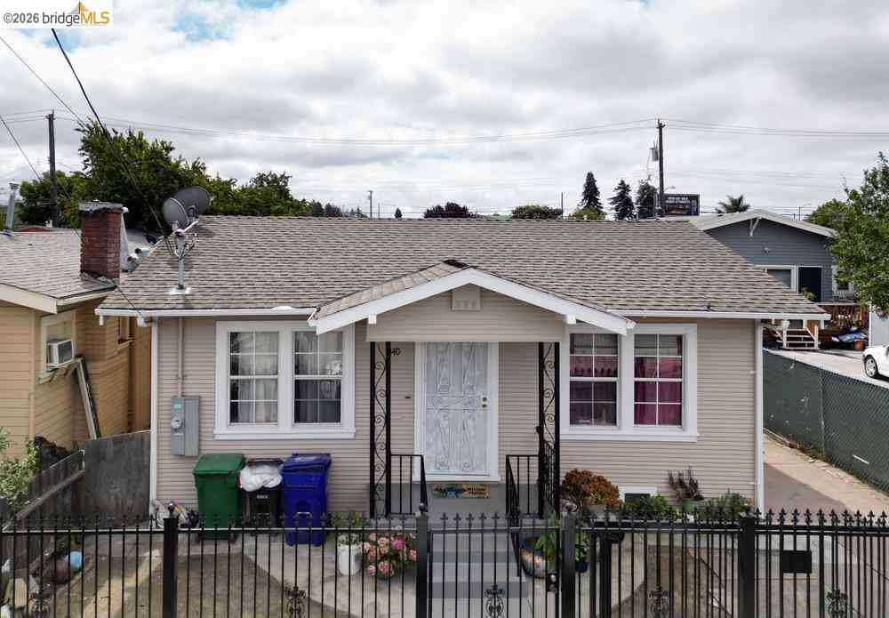 Homes For Sale - 1440 76th Ave<br/> Oakland, CA 94621