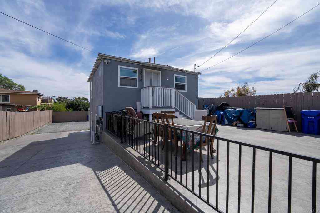 Multifamily For Sale - 2016 E 10th Street<br/> National City, CA 91950