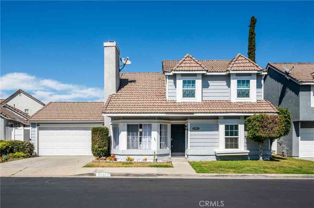 Homes For Sale - 27971 Thompson<br/> Mission Viejo, CA 92692