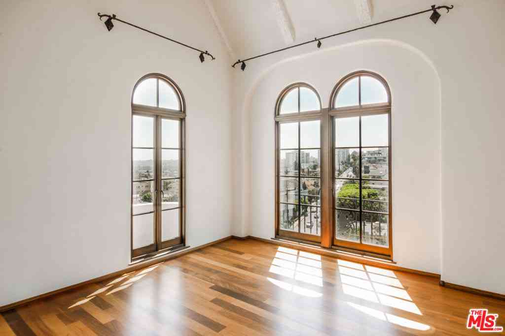 Condo For Rent - 1302 N Sweetzer Avenue #2<br/> West Hollywood, CA 90069