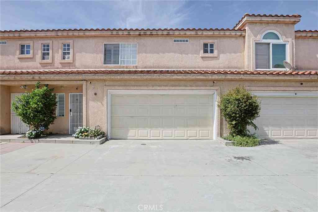 Townhouse For Sale - 7912 2nd #4<br/> Stanton, CA 90680
