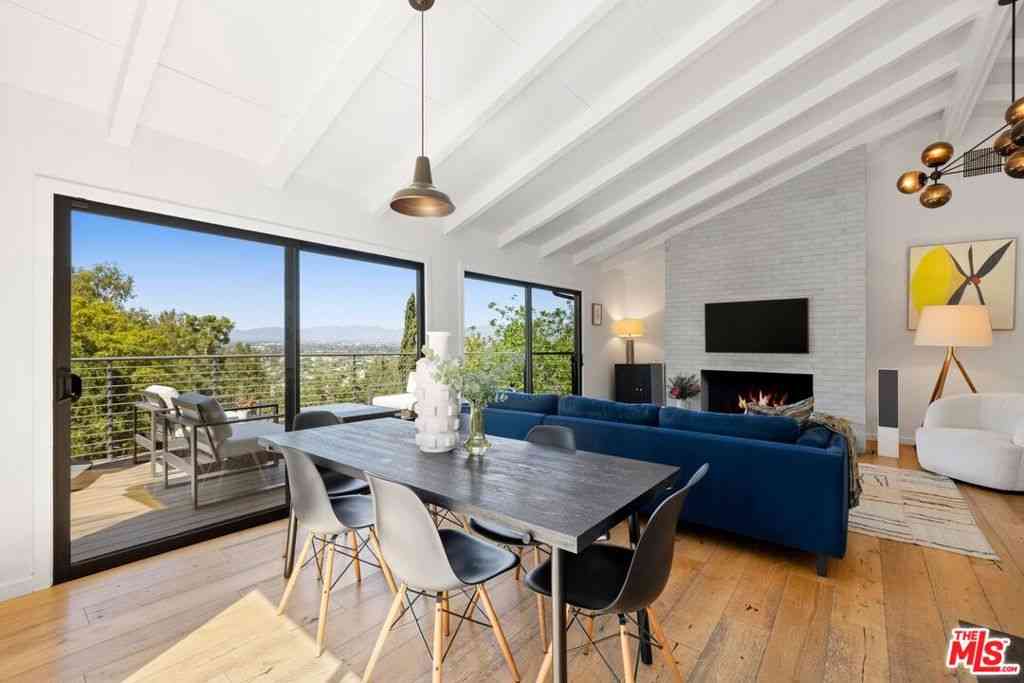Homes For Sale - 3736 Berry Drive<br/> Studio City, CA 91604
