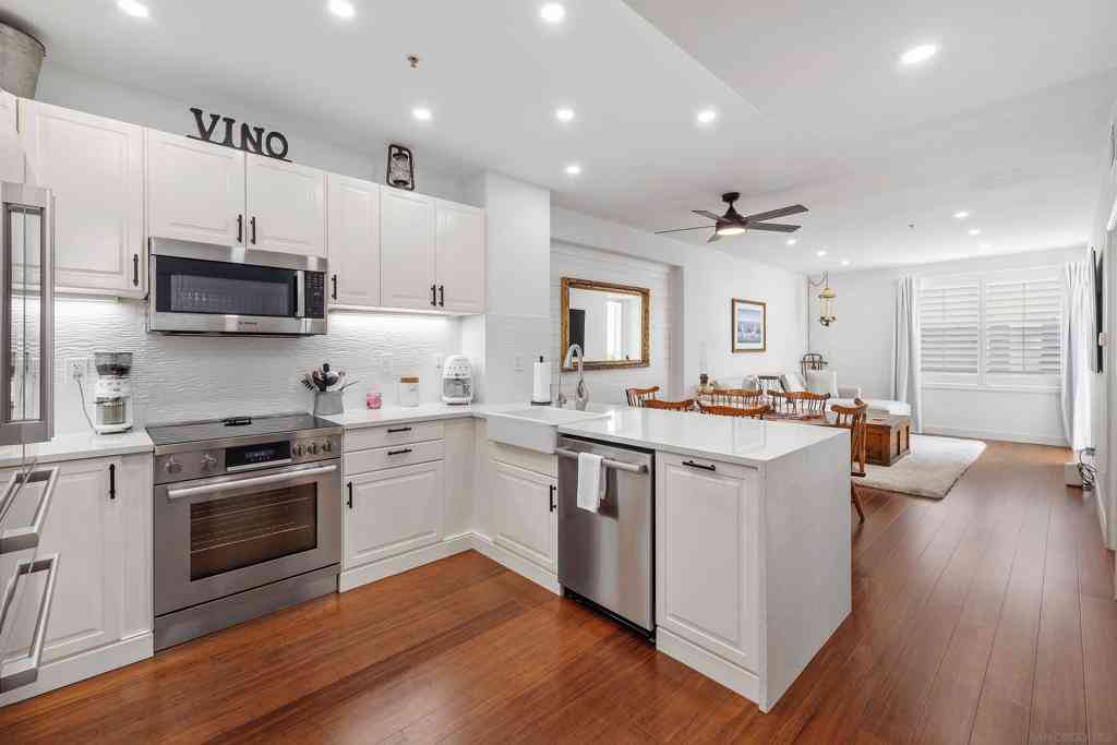 Condo For Sale - 350 K St #614<br/> San Diego, CA 92101