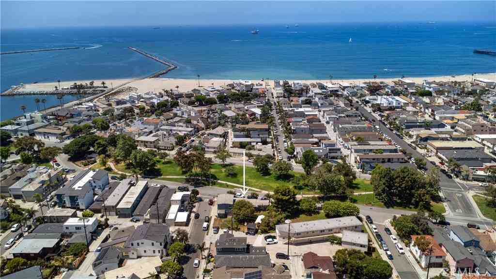 Homes For Sale - 1515 Electric Avenue<br/> Seal Beach, CA 90740