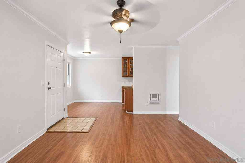 Condo For Sale - 9929 Azuaga St #F104<br/> San Diego, CA 92129