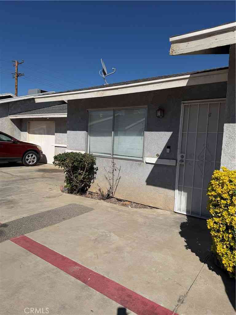 Homes For Rent - 16230 Sequoia Street<br/> Hesperia, CA 82345