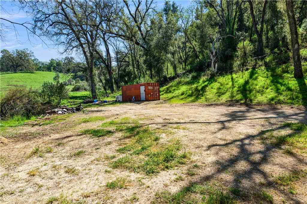 Vacant Land For Sale - Tres Vista<br/> Paso Robles, CA 93446